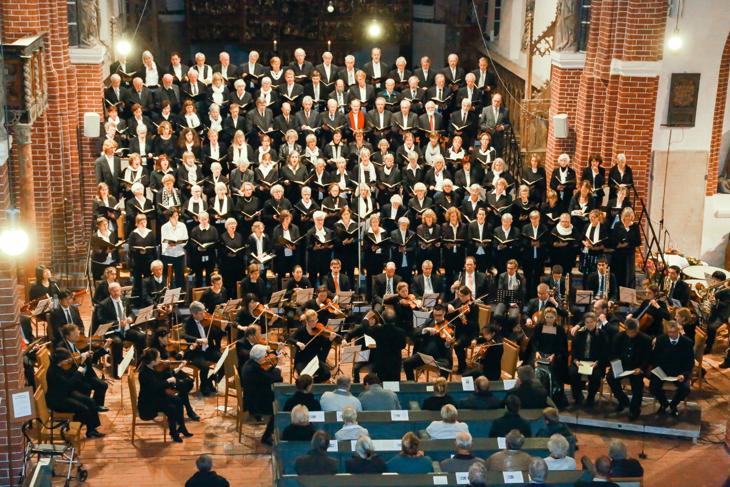 ‎31. Musikfest Altmark | A. Vivaldi ,Gloria‘ – J. S. Bach ,Bach Kantate BWV 51‘ – F. Mendelssohn-Bartholdy ,Hymne op. 96‘